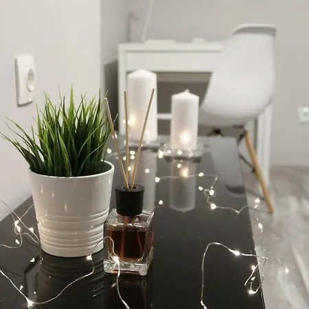 Yannis - Stylish With High-speed Wi-fi Apartment